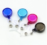 The round retractable badge holder